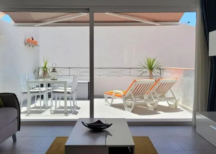 Hola Happy Hols * Costa Adeje (Tenerife)