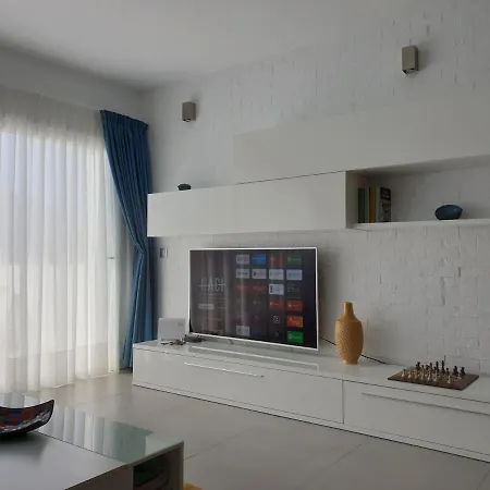 公寓 Hola Happy Hols *